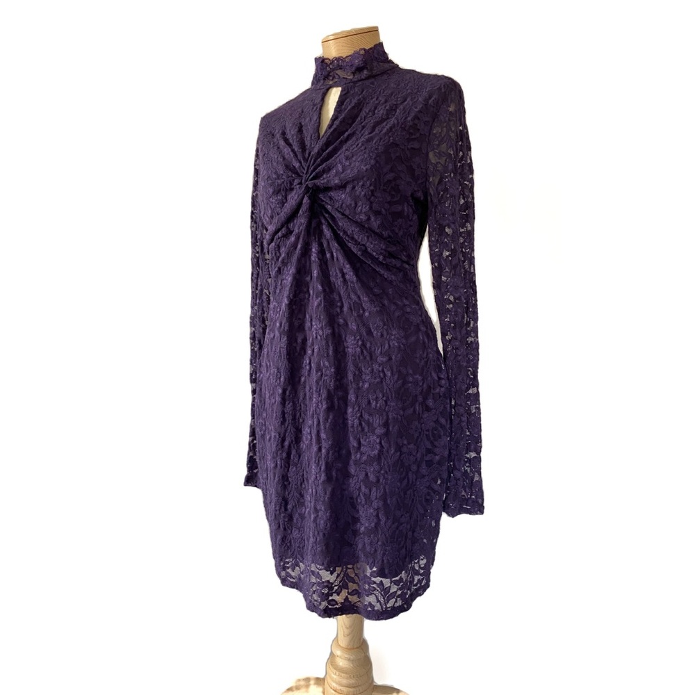 MODA International Lacework Midi Dress